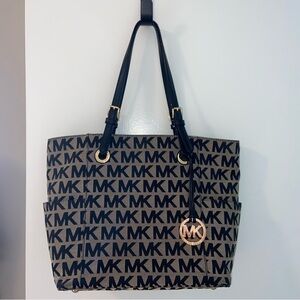 Michael Kors Jet Set East West Jacquard Black Tan Logo Tote Multi Compartment